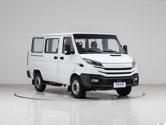 Multifunktionales MPV mit Touchscreen für den Personen- und Güterverkehr mit Iveco Diesel