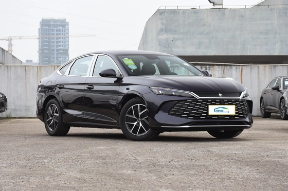BYD Qin L Dm-I-2024 Umweltfreundliche Dual Powertrain Phev Limousine mit 4 Türen Swing Open