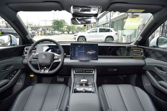 BYD Qin L Dm-I-2024 Umweltfreundliche Dual Powertrain Phev Limousine mit 4 Türen Swing Open