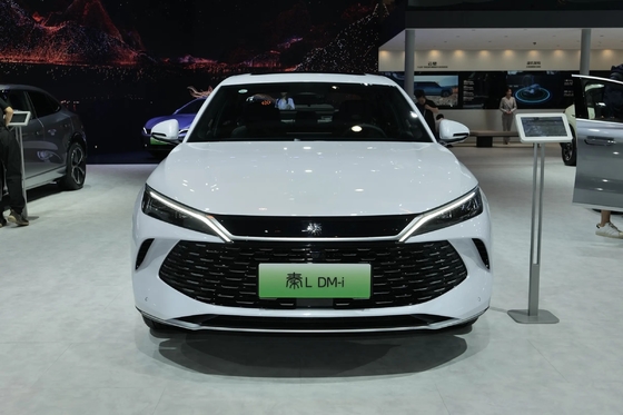 BYD Clean Energy Hybrid Qin L Dm-I-2024 Limousine Ein mittelgroßes Phev-Auto mit Dual Motor System