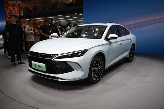 Erkunden Sie die PHEV-Limousine von Byd Die perfekte Kombination aus Energieeffizienz und Leistung