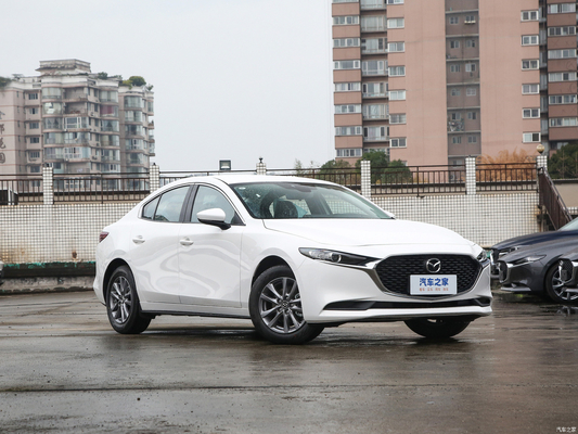 2023 Mazda 3 Axela 1.5L Manual Edition Benzin SUV Limousine mit LED Scheinwerfer von Chinesen