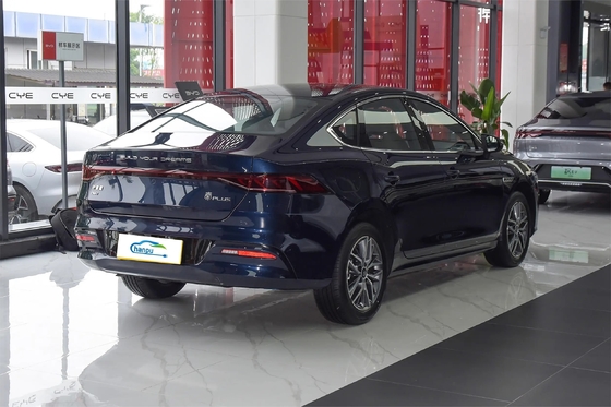 Kraftvolle BYD Qin Plus Dm-2024 Dm-I Honor Version PHEV Limousine mit Hybrid-Technologie