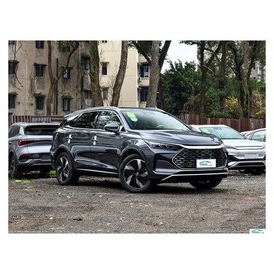 Advanced Audio System Medium Navigation Hybrid SUV Tang DM-I Auto für 7 Sitzplätze von BYD
