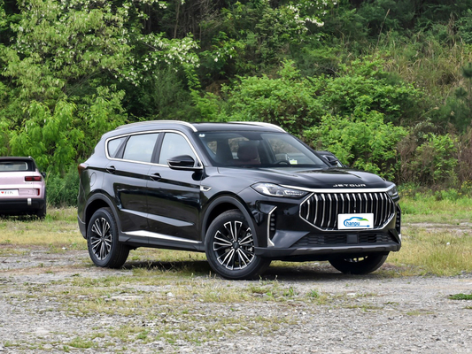 2024 JETOUR X70 PLUS 1.5T DCT Champion PRO 7 oder 5-Sitzer Benzin-Benzin-Autos für den Monat 4
