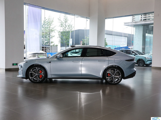 Kompakter SUV Moderner Antrieb Et5-2024 75Kwh Ride-On Car Suv Elektroauto Fahrzeug für Nio