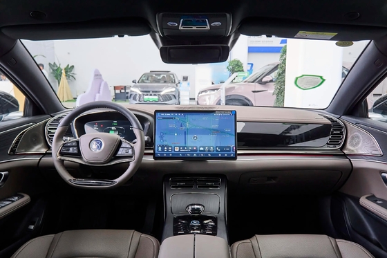 Mittelgroßes Fahrzeug Byd PHEV Dm-2024 Dm-I Honor Version 121Km Privilege Typ Eigenschaften Limousine