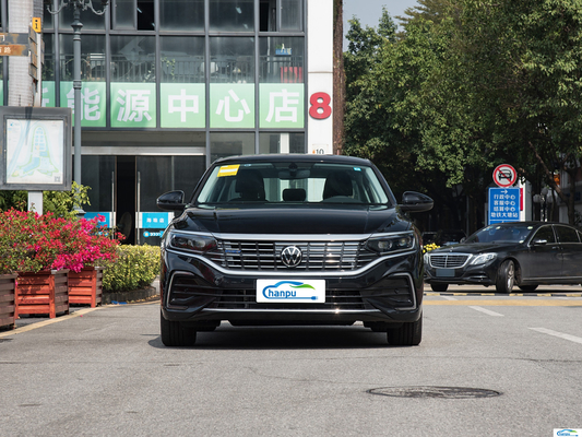 2023 Volkswagen Passat Phev SUV Die perfekte Kombination aus Leistung und Effizienz