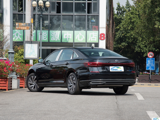 2023 Volkswagen Passat Phev SUV Die perfekte Kombination aus Leistung und Effizienz