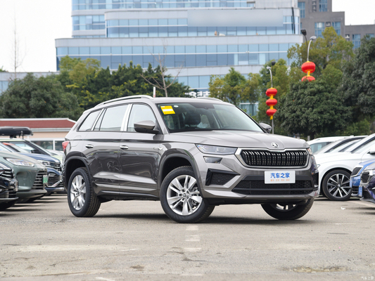 2023 Skoda Kodiaq 2.0T 186 PS 220 PS 5/7 Sitze Touchscreen Elektrische Parkbremse Benzinfahrzeuge für Volkswagen
