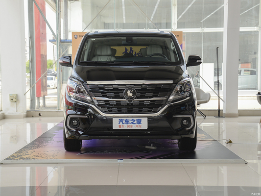 LED-Scheinwerfer und automatisches Getriebe Dongfeng Fengxing Forthing M7 4-Tür 7-Sitzer MPV