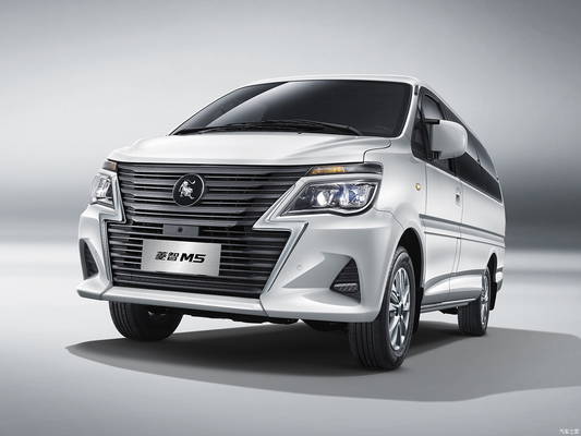 2023 Dongfeng Forthing Lingzhi 5-Sitzer Mittlerer MPV Benzin Automobile Dunkle Innenfarbe