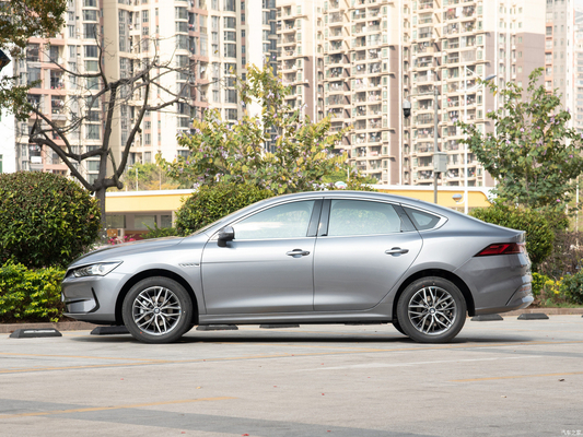 2024 BYD Qin Plus EV Honor Der Kompaktwagen, der den Standard für Energiefahrzeuge setzt