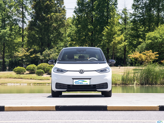 Erleben Sie die Zukunft des Fahrens mit dem 2024 Volkswagen ID.4 Crozz Electric Compact SUV