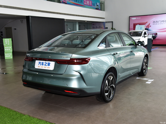 2024 Geely G6 Geometrie 410KM 520KM 5-Sitzer EV Limousine Chinesisches Energie Elektrofahrzeug