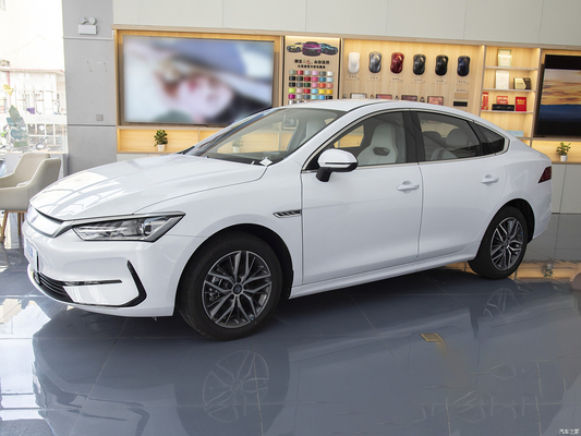 Revolutionieren Sie Ihr Fahrerlebnis mit 2024 BYD Qin Plus EV und DM-i Hybrid Limousine